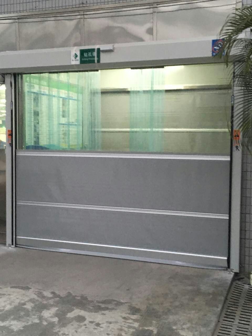 購買pvc快速門,我只選擇興德儀器